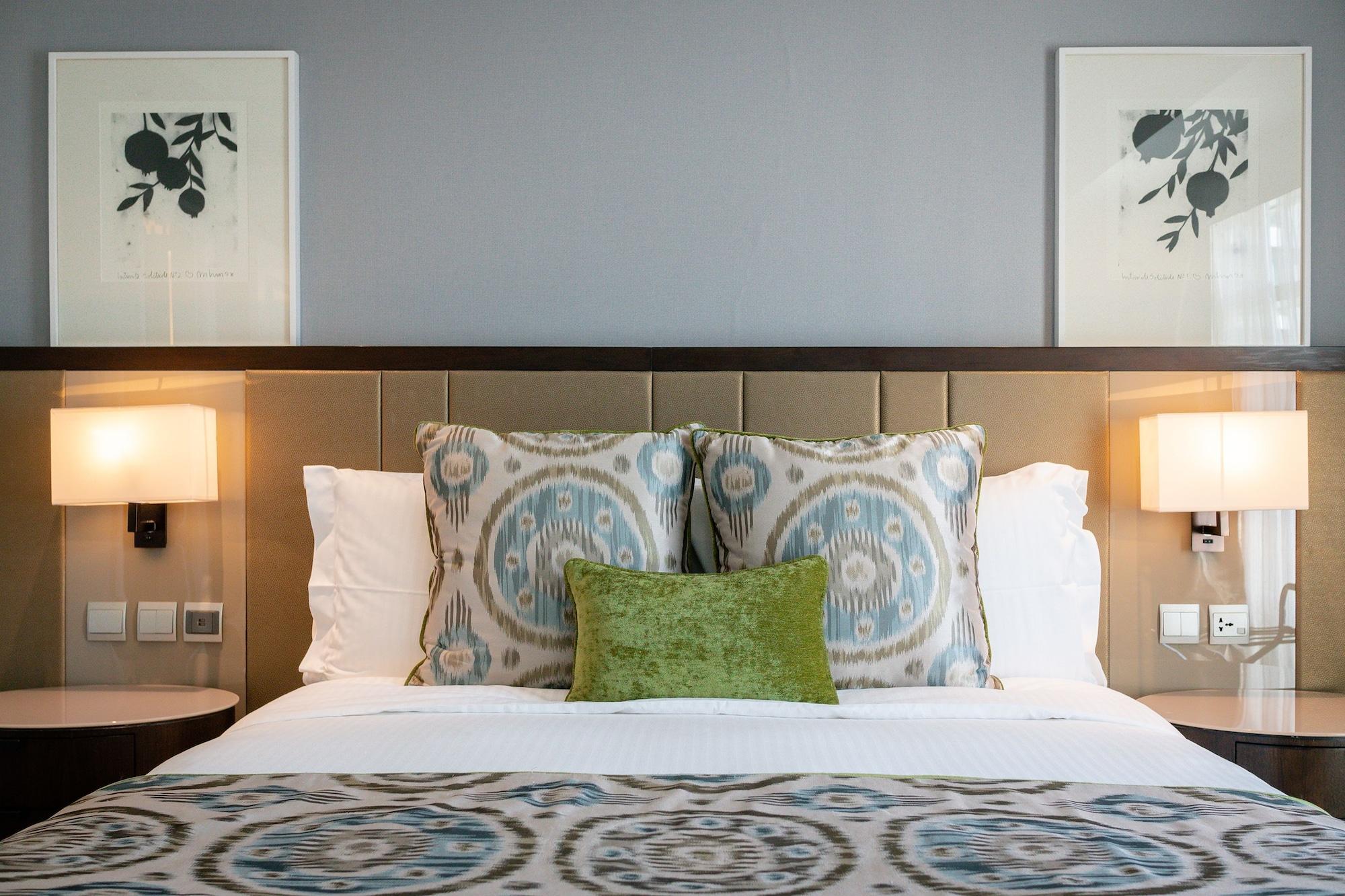 Ascott Makati Hotell Makati City Exteriör bild